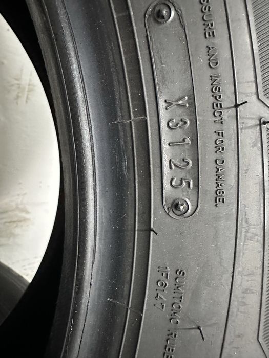 Opony 225/55/18 Dunlop nowe demo 25 r