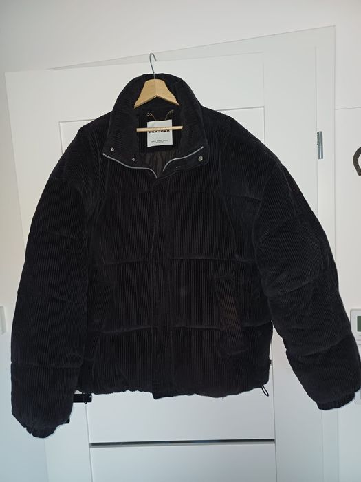 Kurtka zimowa puchowa Bershka XL czarna bardzo ciepła