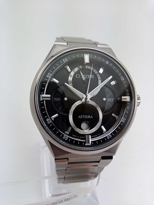 Титановые часы лунник Citizen Eco-Drive BU0060-68E, сапфир, Japan Made