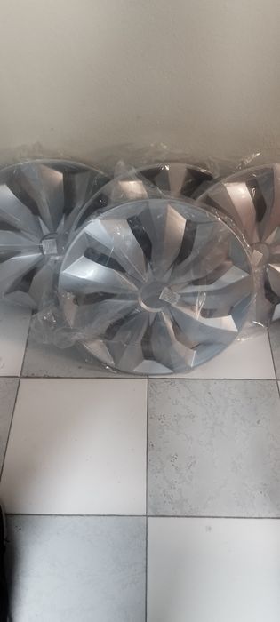 Tampões para carro 15" Novos