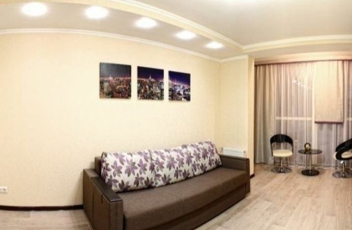 Посуточно в центре люкс квартира класса "люкс" в самом центре Днеп