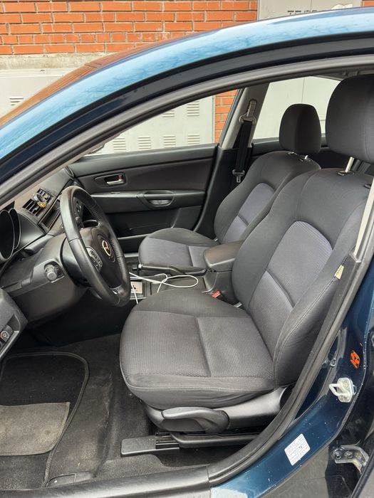 Mazda 3, 2007, 1,6 бензин газ. Коробка автомат