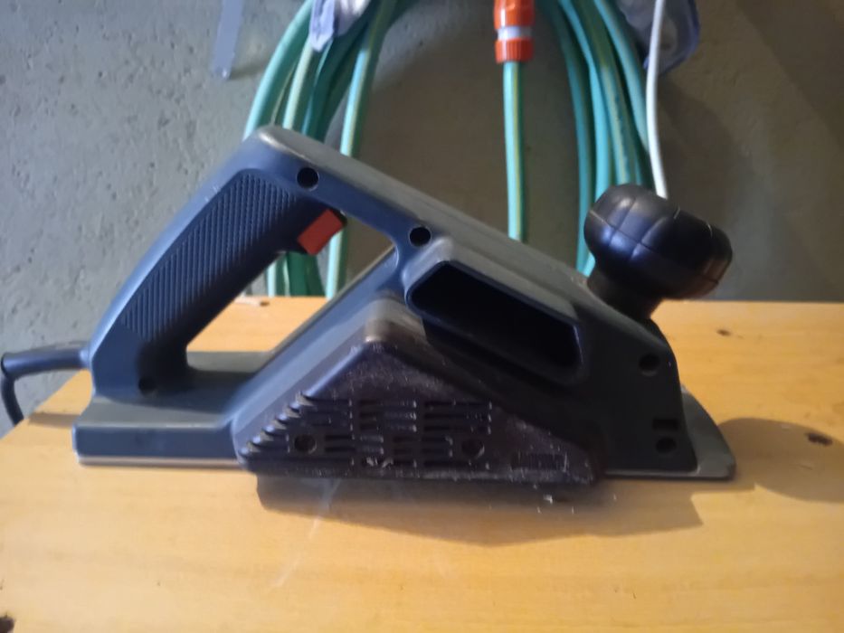 Plaina electrica.489813349080115203