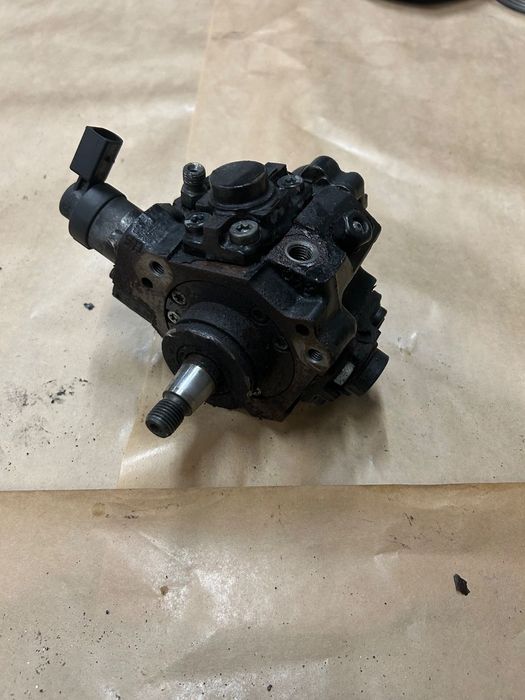 Pompa wysokiego ciśnienia wtryskowa Audi 3.0TDI VW 0445010171