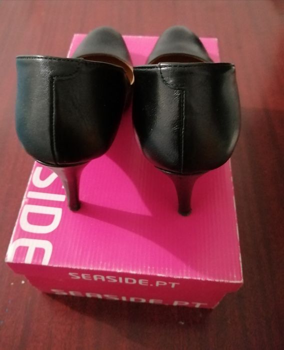 Sapatos de Senhora Salto Alto