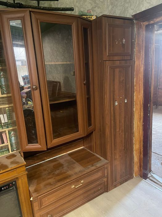 Продам стінку ( самовивоз)