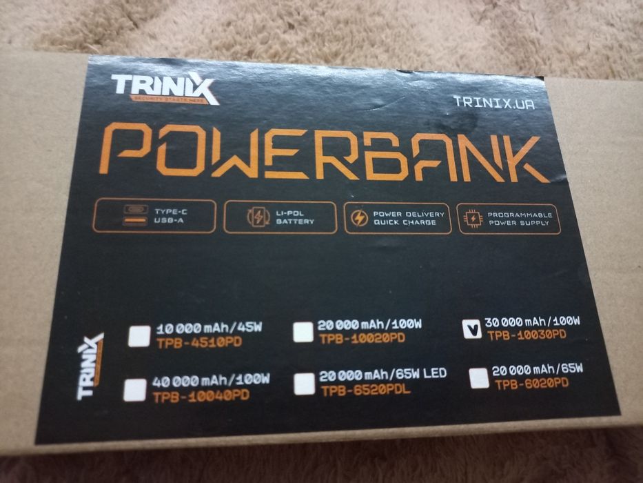 Павербанк для ноутбука trb-10030pb