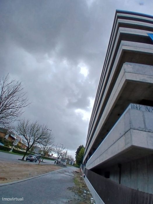T1 Novo com garagem, varanda e ar condicionado — Mafamude E Vilar Do Paraíso, Porto