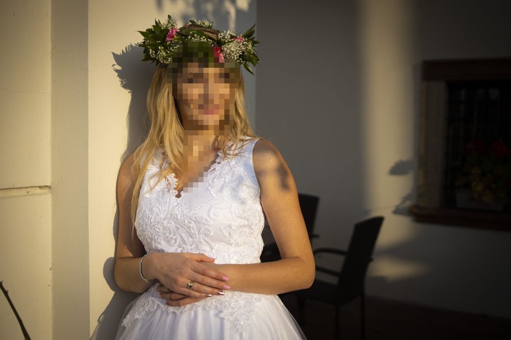 Suknia ślubna 38-40 śnieżna biel