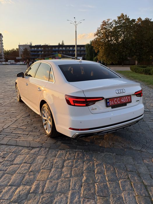 Audi A4 B9 Quattro 2019 S-Line