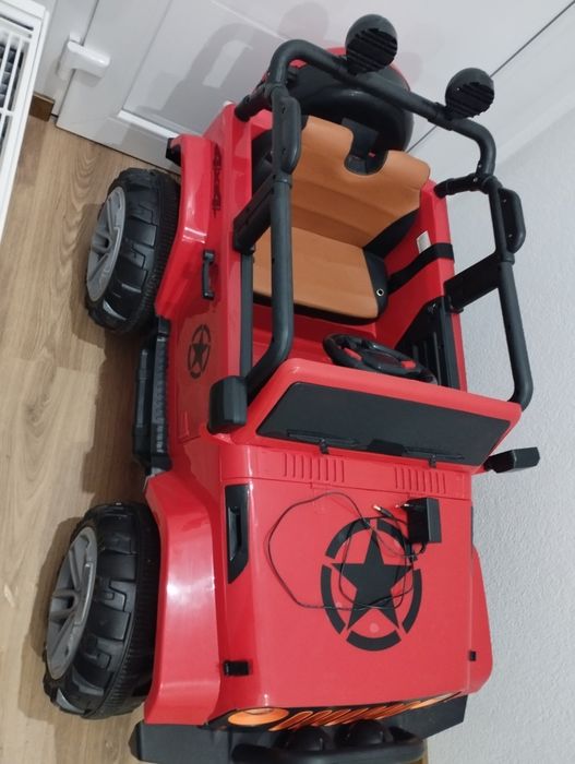 Veículo todo-terreno para criança