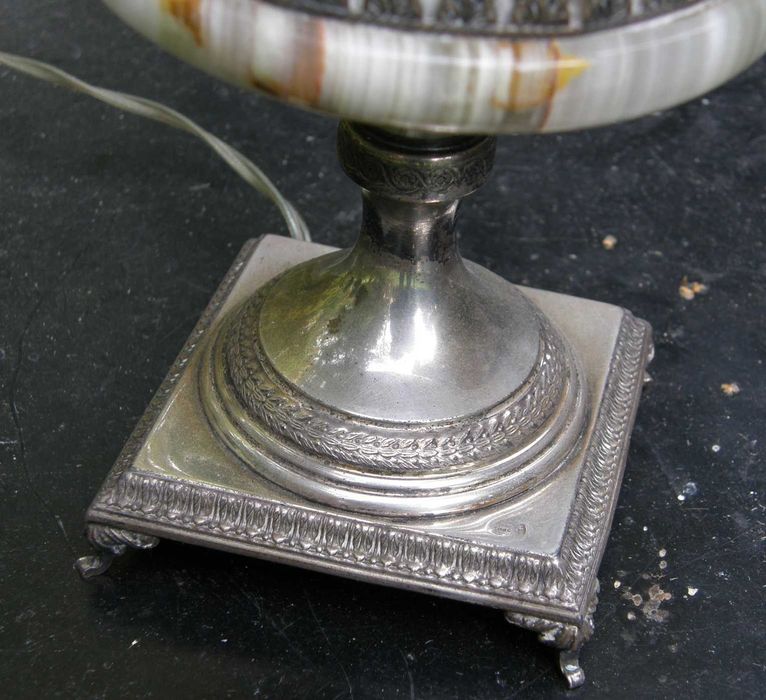 Lampa elektryczna srebro alabaster