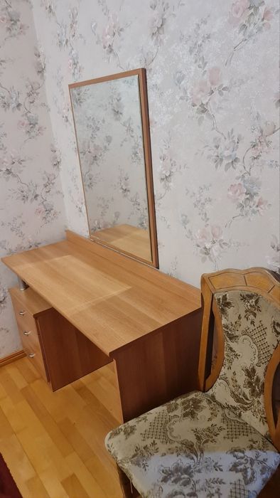 М. "Харківська" пішки 10хв! Шикарна кімната під ключ! БЕЗ хозяїв.