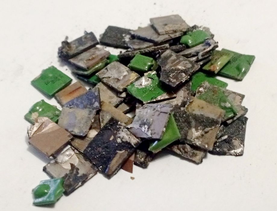 Конденсатор.  КМ зелений. Вага - 17.6 грам.