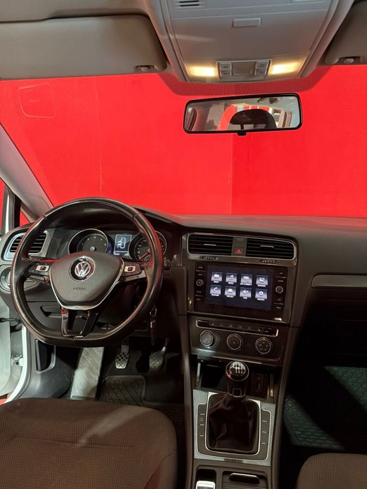 VW GOLF 1.0 TSI  - Poucos Kms