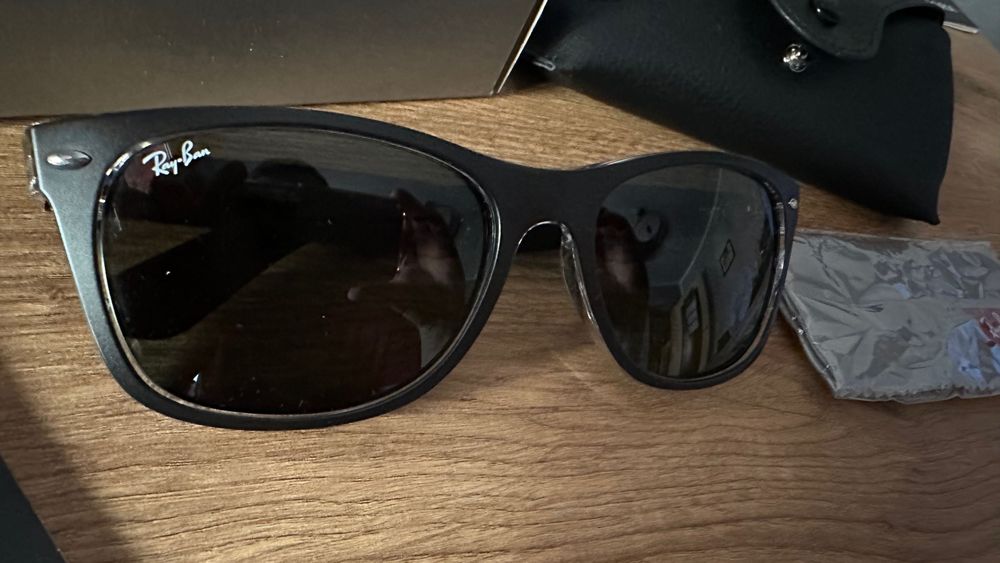Ray-Ban New Wayfarer Okulary przeciwsłoneczne RB 2132 roz. L - 58 nowe