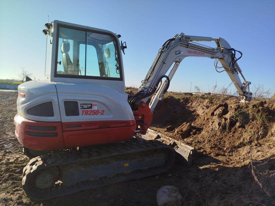 Roboty ziemne, wykopy, koparka,  minikoparka, wyburzenia, młot