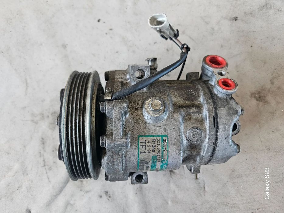 Sprężarka pompa kompresor klimatyzacji OPEL CORSA Combo C 1,2 1,4 24461719 TF1