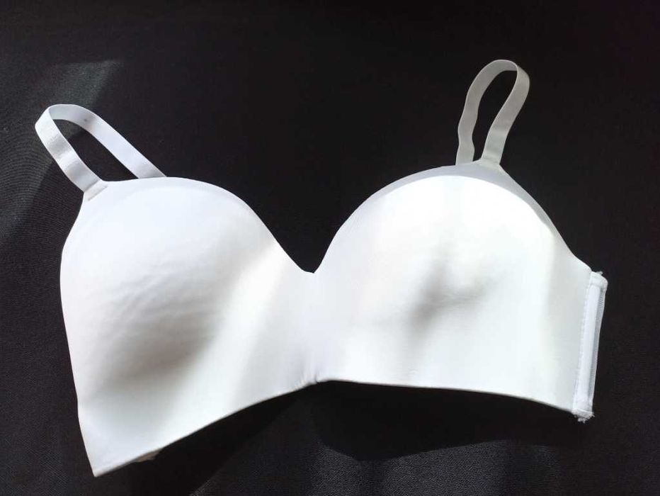 Бюстгальтер George EUR 80D  поролон без косточки белый