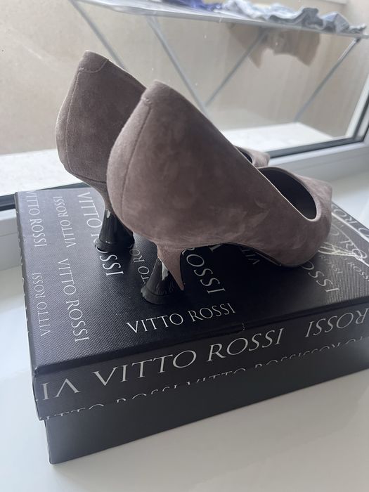 Елегантні туфлі човники Vitto Rossi