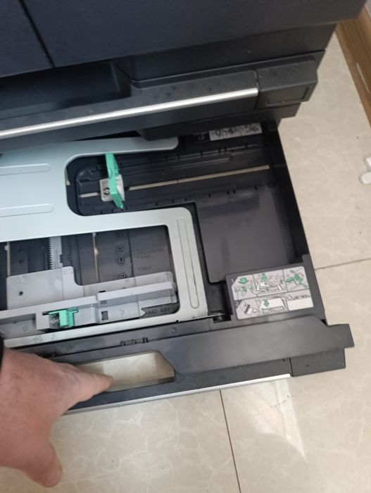 Принтер ксерокс Офіс