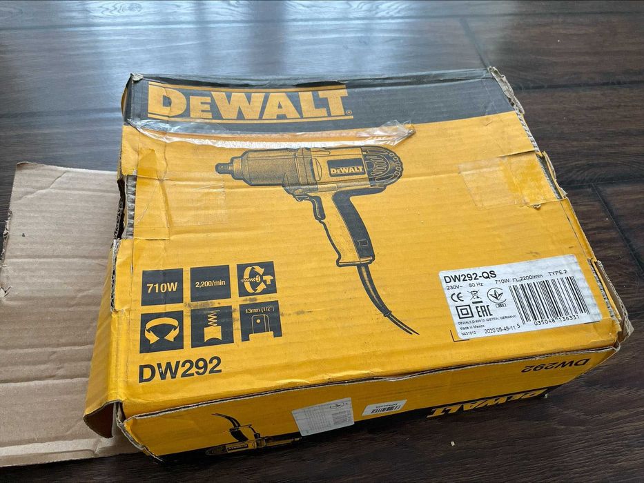 Гайкокрут ударний DeWalt DW292