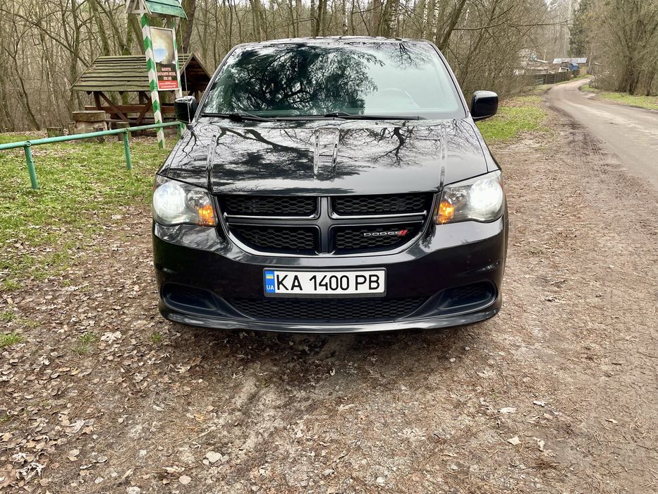 Додж Гранд Караван 2016