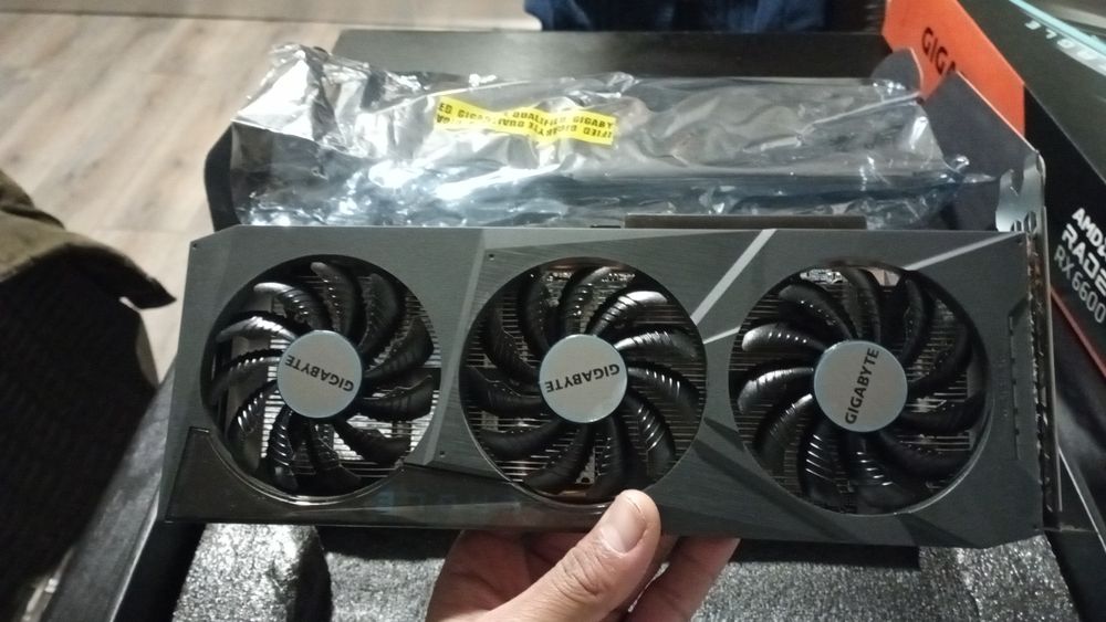 RX 6600 Gygabite