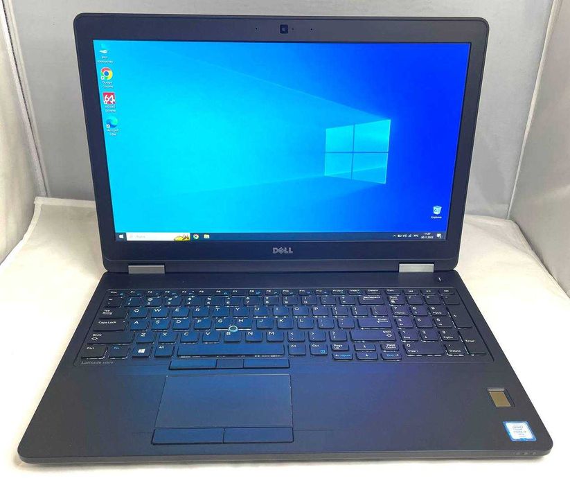 Ноутбук Dell 5570 / 15,6" HD LCD / i5-6300U / 8GB DDR4 / 128GB SSD