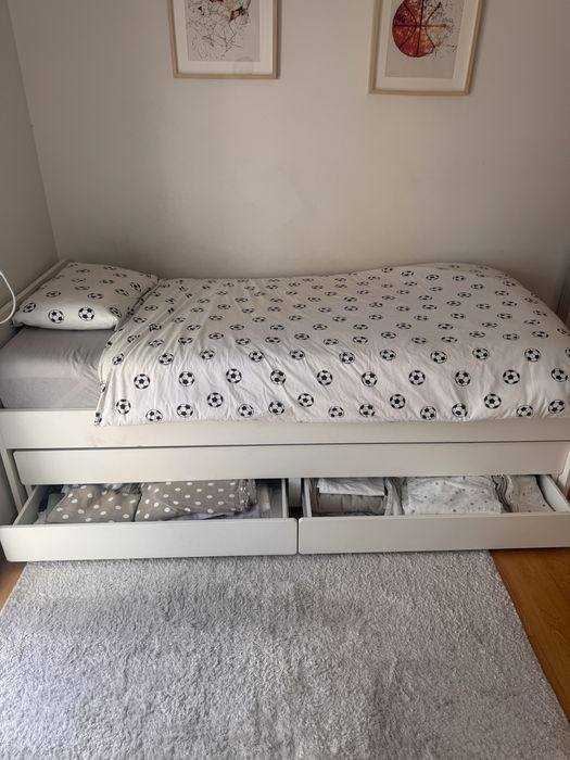 Cama dupla com mais 2 gavetas de arrumação SLÄKT