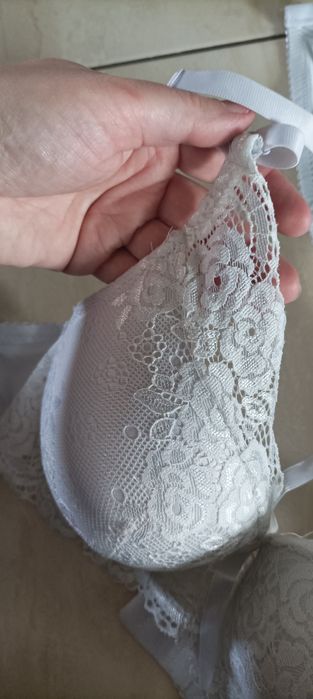 Stanik biały 36/80 dwie sztuki