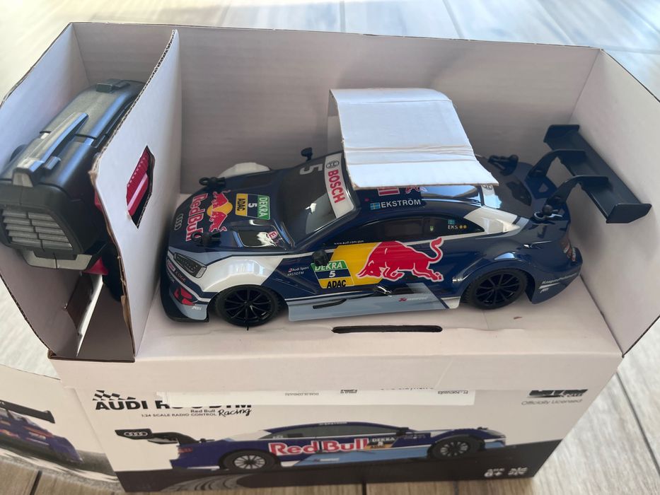 Audi RS 5 DTM od CMJ samochod RC oficjslny licencjonowany RedBull