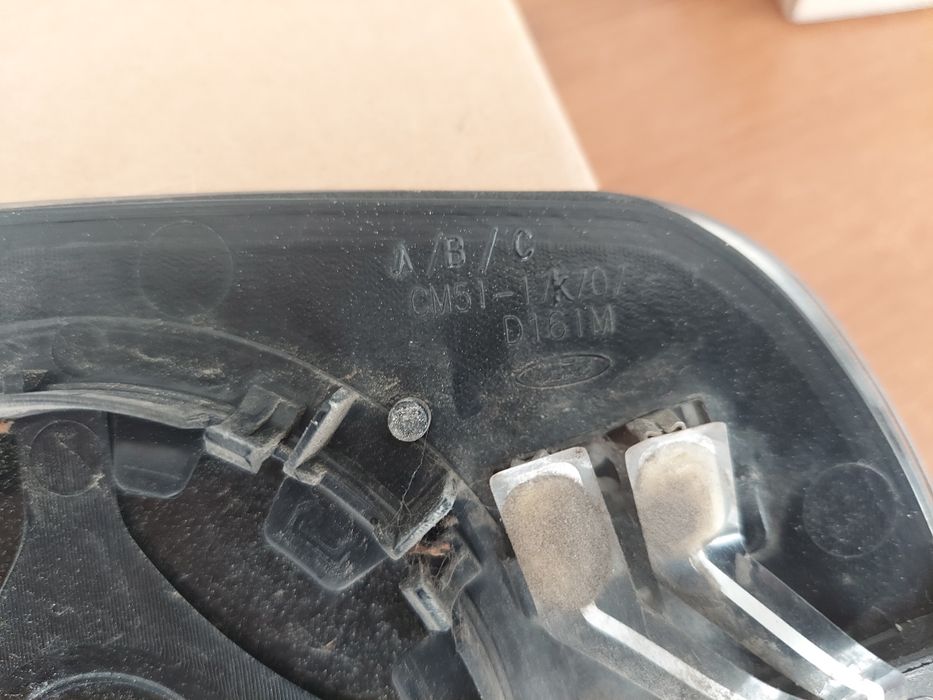 Дзеркальний елемент Ford Focus 3