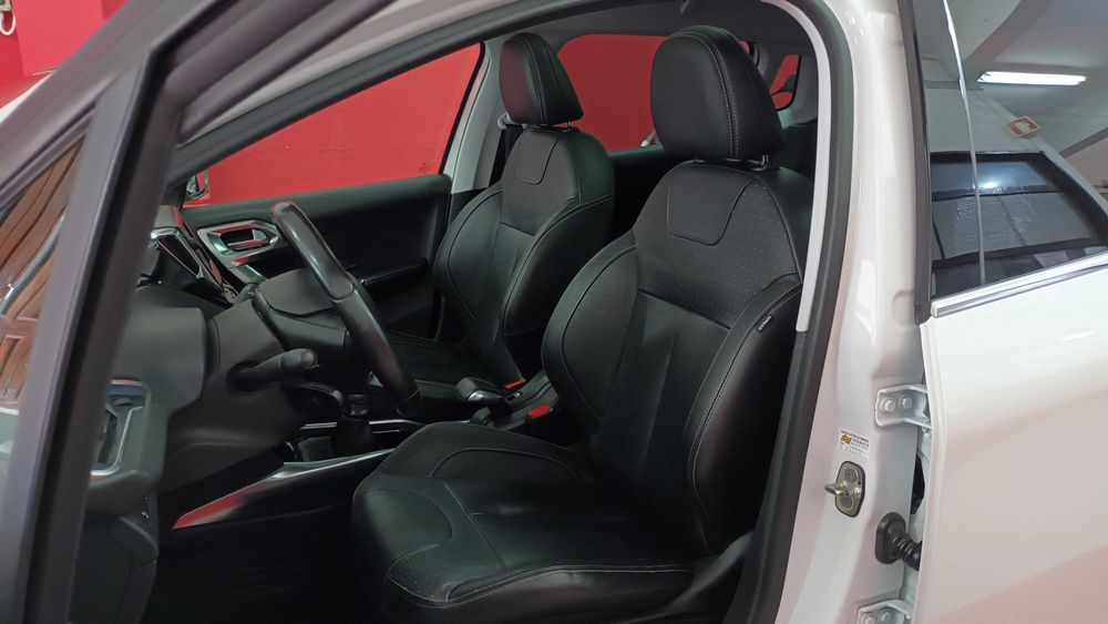 PEUGEOT 2008 1.2 PURETECG ALLURE