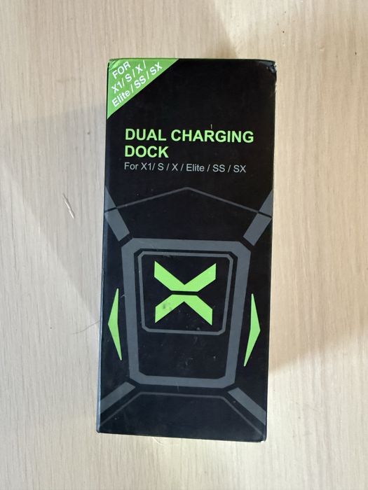 Двойная док станция Xbox Series X|S / Xbox One