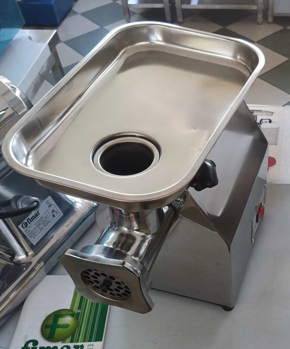 Мясорубка Premium профессиональная электро 80кг/час,120кг/час Итал