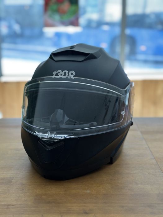 Capacete 130R XS como novo.
