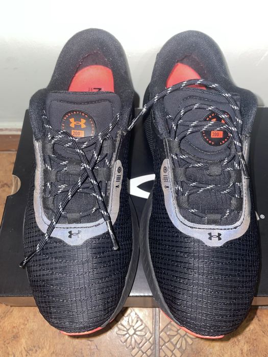 Under Armour HOVR Mega Warm