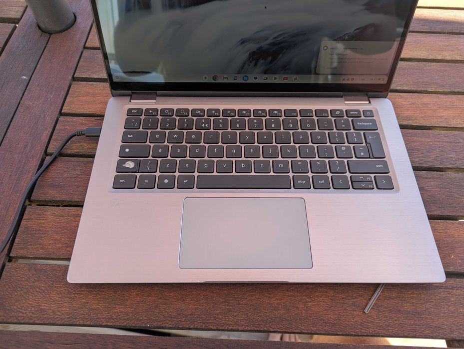 Dell Latitude 7410 14", Core(TM) i7 10th Gen, 16 GB RAM, 128 GB SSD Touchscreen