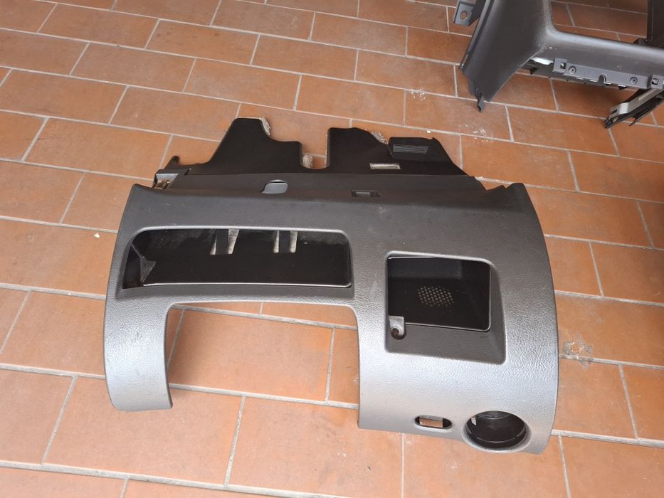 Tablier 2din VW Passat 01-05(cor cinzentoescuro)