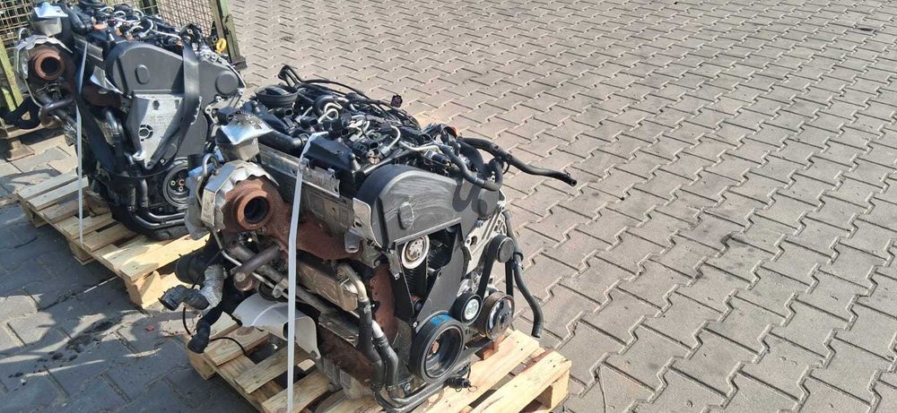 VW audi skoda   SILNIK kompletny  1.6 TDI  CAY CAYA