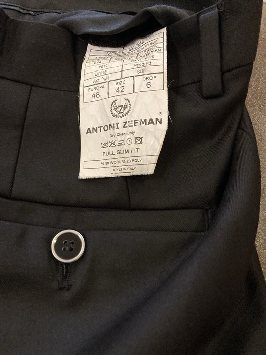 Костюм чоловічий в ідеальному стані.