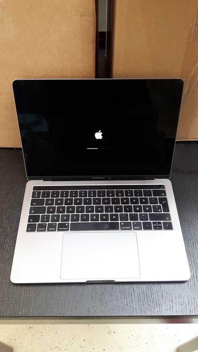 MACBOOK PRO A1706