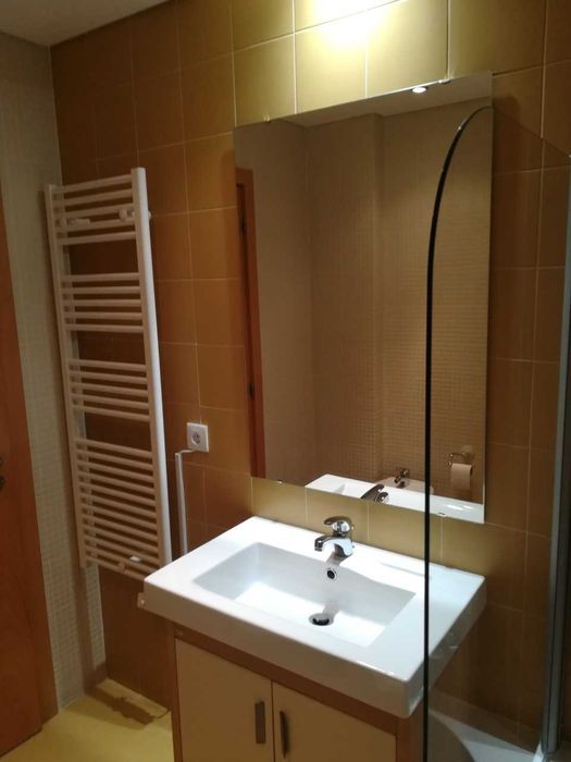 Arrenda-se T1 com piscina na Quinta do Taborda - Leiria