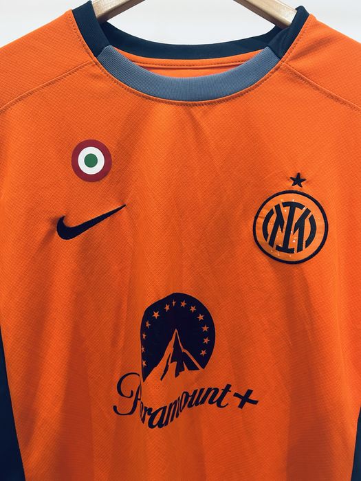 Inter Milão 2023-24 Away Shirt