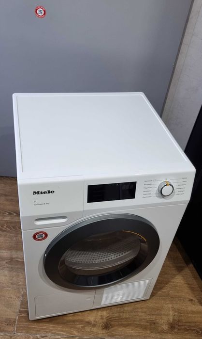 Suszarka kondensacyjna z pompą ciepła Miele T1 EcoSpeed TCF 650WP, 8kg