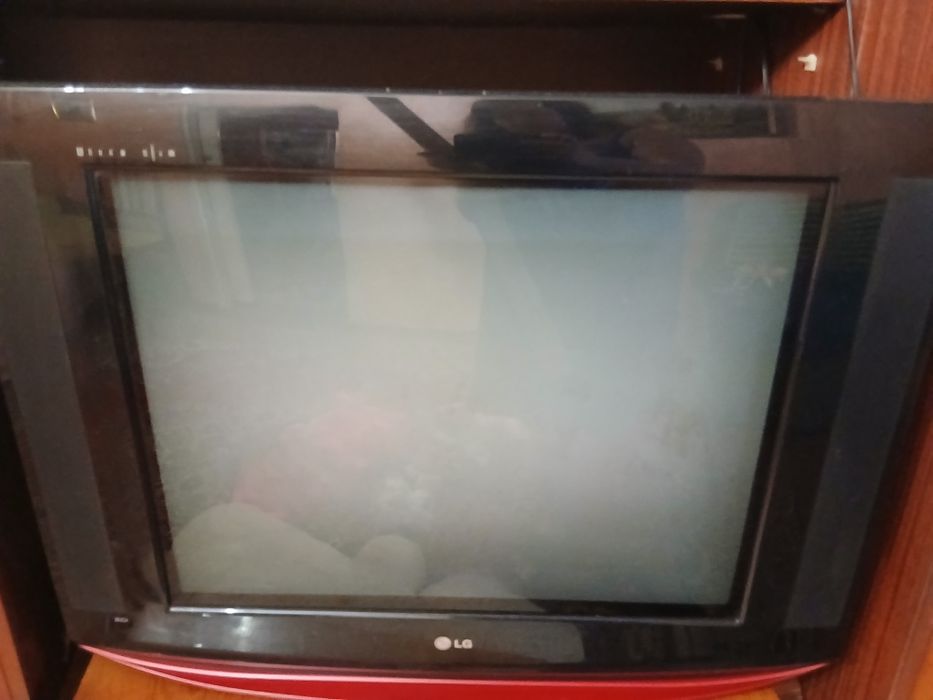 Продам телевізор