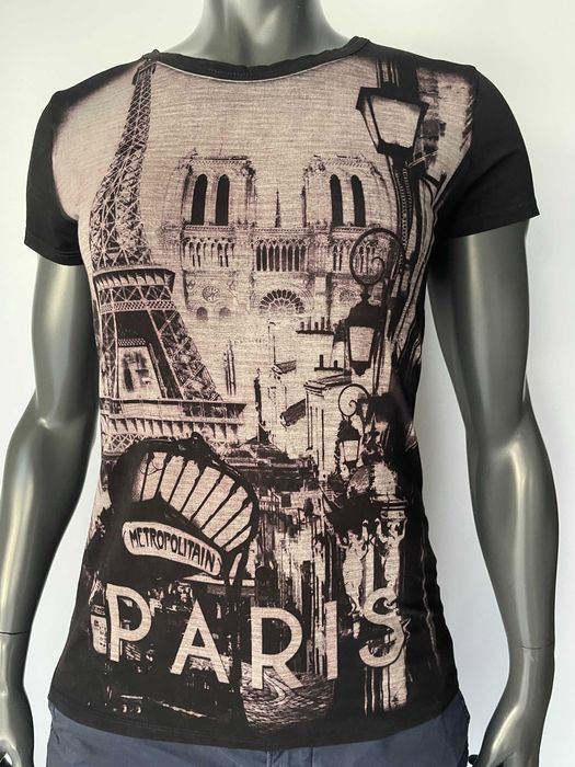 Czarna bluzka z francuskim motywem – unikalna i modna rozm. M [527]