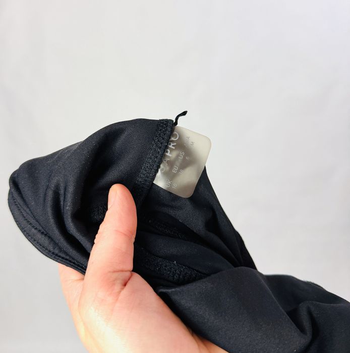 Czarne spodnie sportowe dzwony M 38