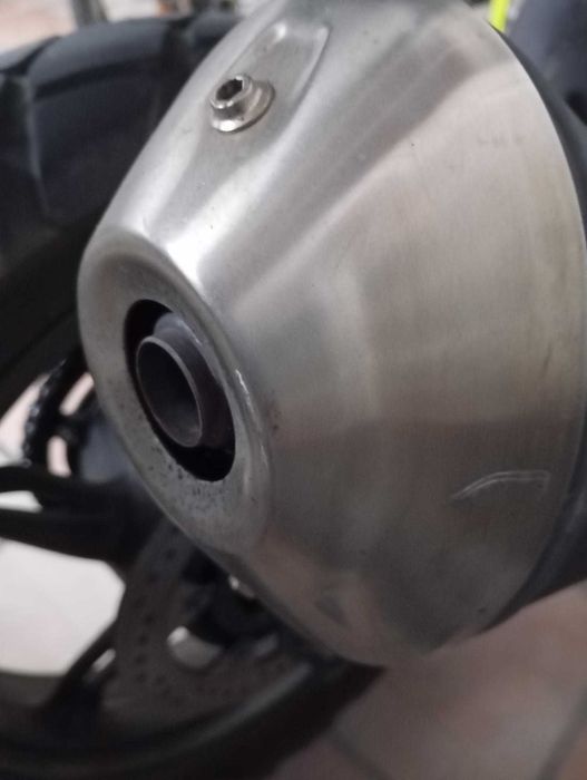 BMW G310R (2018) poucos km, isenta de impostos